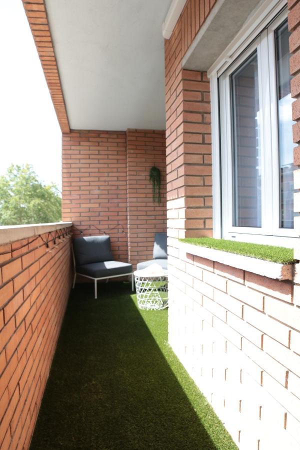 Modern Apartament Al Costat Del Parc De La Devesa Херона Екстериор снимка